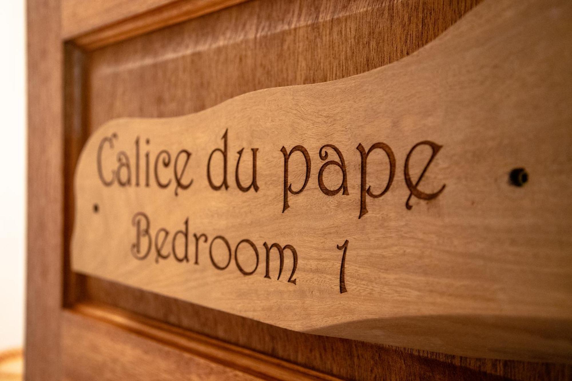 Cavern Apartments Baie Sainte Anne Eksteriør billede